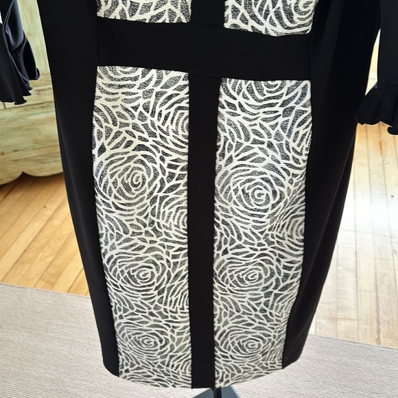 Dress - Picture 4 of 8